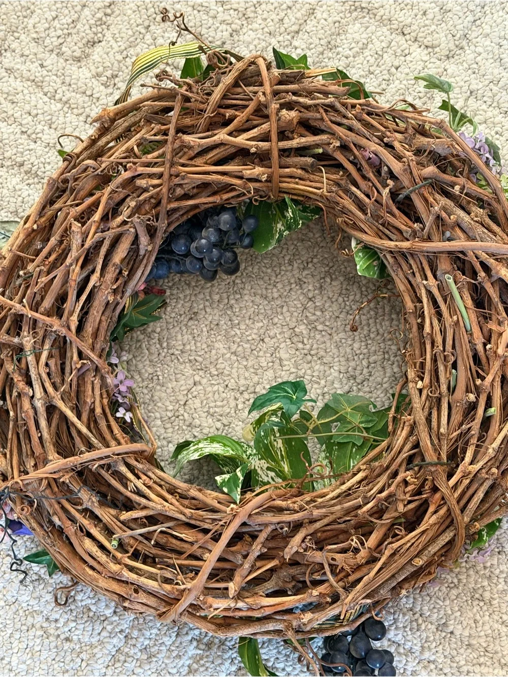 Faux floral grapes grapevine wreath purple green gold